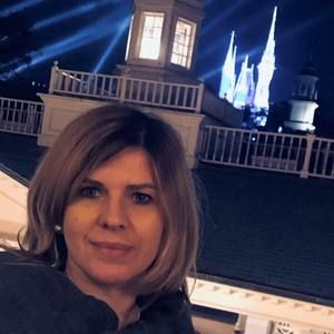 Meet your Posher, Monika